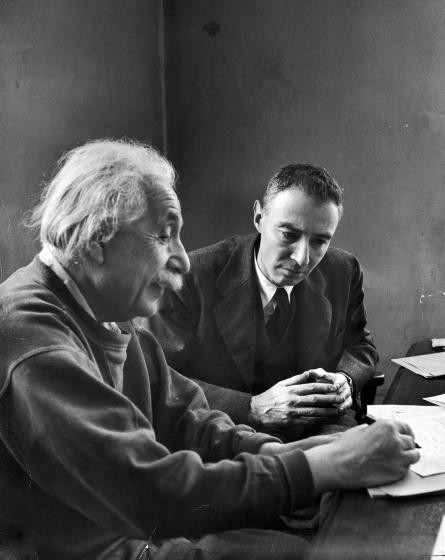 Anh doc ve doi tu cua thien tai Albert Einstein-Hinh-6